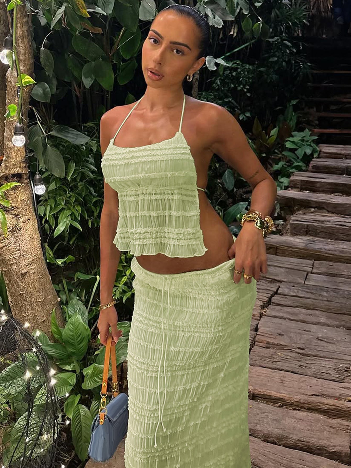 Moda de Verão Francesa 2026 Novo Conjunto de Vestido Longo Slim de Estilo Europeu e Americano de Decote Halter, Corpo Sem Costas, Ajustado Elegante Estilo Europeu e Americano