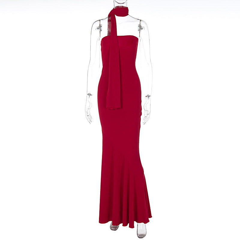 Verão 2026 Vestido Elegante Novo, ajustado à cintura, estilo médio, sexy, saia com padrão de busto e calça de peixe