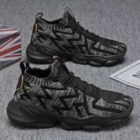 Novos sapatos desportivos finos, respiráveis e respiráveis em malha mosca, sapatilhas casuais, sapatilhas casuais, sapatilhas de corrida com sola grossa e na moda