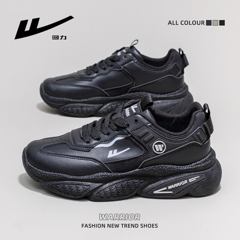 Warrior em pele baixa, sapatos masculinos confortáveis e versáteis de peça única, sapatos pretos com blocos de cor, estilo alto, sapatos de plataforma modernos e modernos