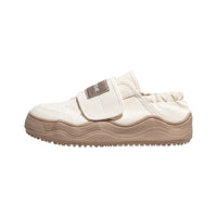 Sapatos de plataforma Warrior 2025 Spring com sola grossa para mulheres, sapatos com velcro para chinelos preguiçosos, sapatos de alto valor estético