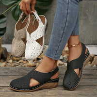Moda de verão europeia e americana: novas sandálias de bico fechado, com plataforma feminina, com velcro, para roupa exterior feminina