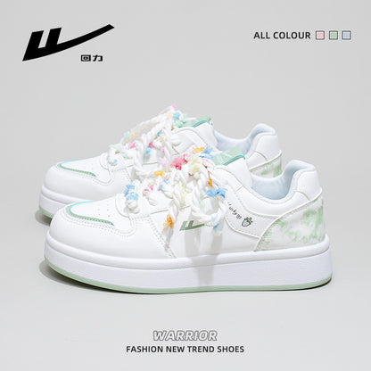 Sapatos Warrior matcha verde dopamina com sola grossa, sapatos quentes de estudante com atacadores, tie-dye e respiráveis, sapatos femininos de alto valor com blocos de cor
