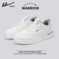 Os novos sapatos brancos da Warrior's, ténis versáteis de sola grossa e tendência primaveril, sapatos masculinos de alta estética, sapatos casuais de moda para deslocações