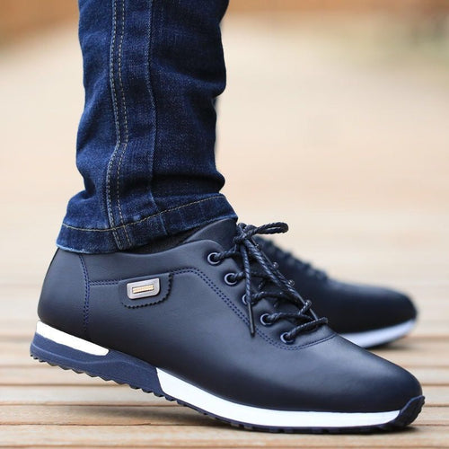 Spring Leather Shoes Versão Coreana Masculina Sapatos Casuais Masculinos Ténis Impermeáveis Sapatos de Tabuleiro Respiráveis Sapatos Masculinos Sapatos De Couro Masculino