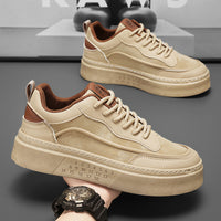 Sapatos masculinos de verão, sapatos brancos novos e respiráveis, ténis desportivos casuais versáteis de sola grossa e na moda para estudantes, sapatos modernos