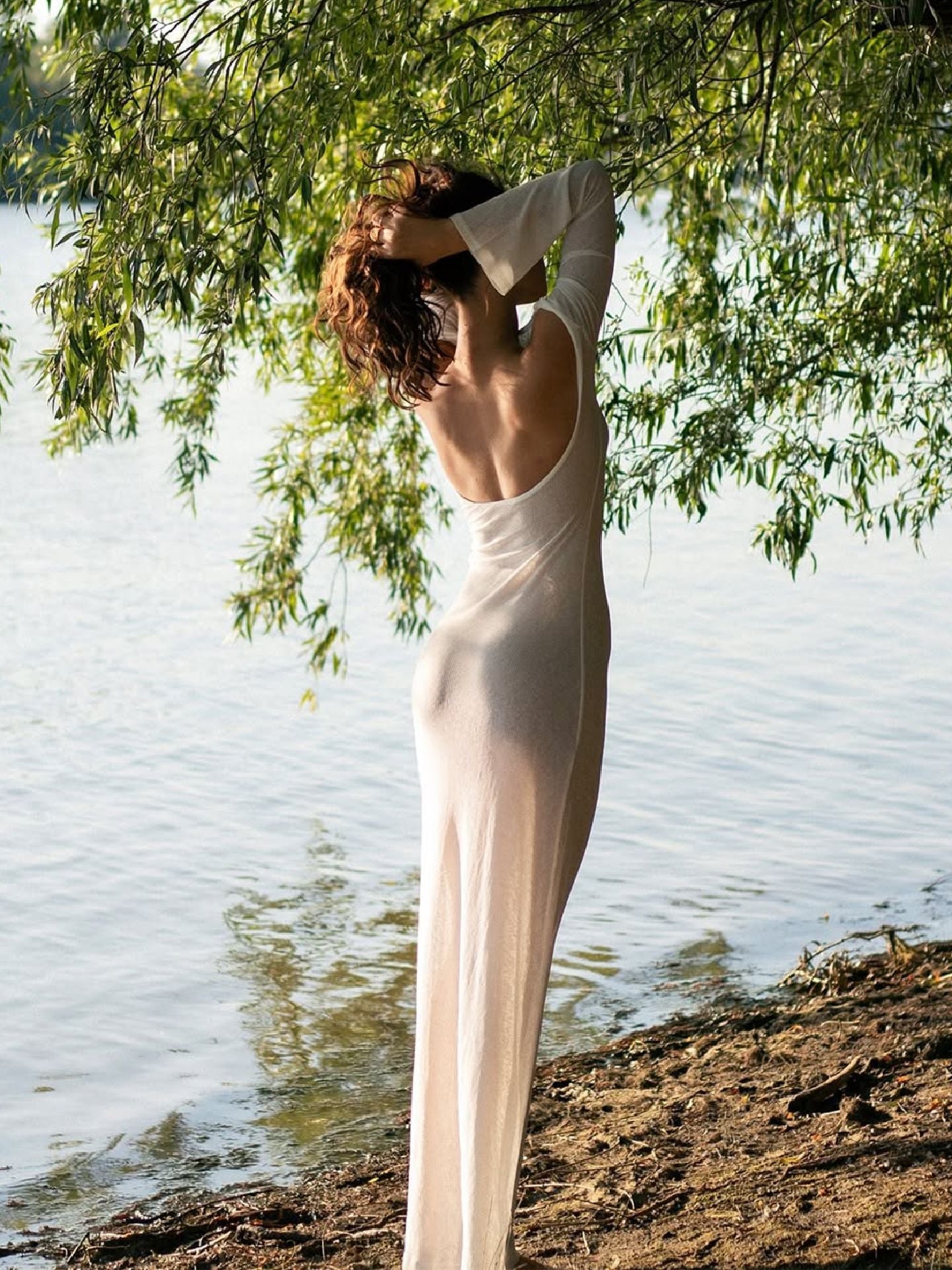 Moda transfronteiriça de verão, vestido novo e sexy, sem costas, puro, transparente, slim, longo, de cor sólida versátil