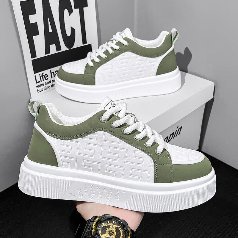 Sapatos masculinos de luxo leves e topo de gama, sapatos brancos de couro prima, sapatos modernos de quadro branco, ténis versáteis versáteis de sola macia e sola grossa que aumentam a altura