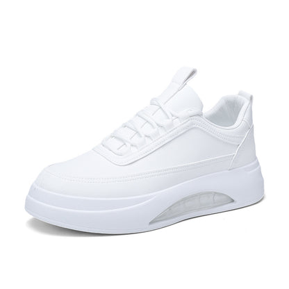 Ténis brancos masculinos, novos sapatos desportivos respiráveis de primavera 2024, sapatos versáteis com almofada de ar, sapatos casuais da moda com sola grossa que aumentam a altura