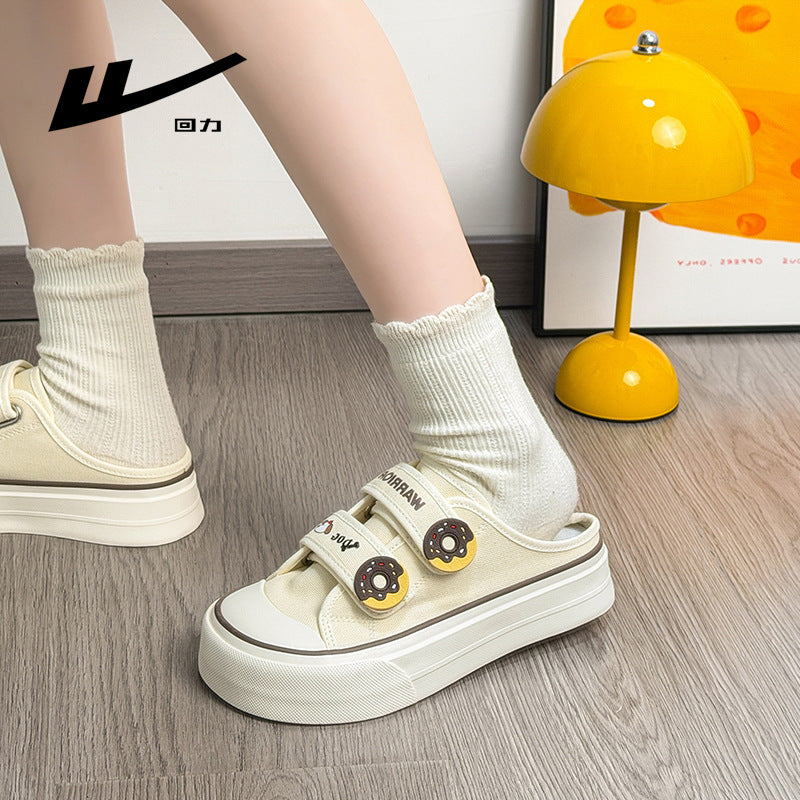 Os novos sapatos semideslizantes enérgicos, fofos e confortáveis da Warrior, sapatos simples de velcro de alto valor, sapatos versáteis de plataforma coreana feminina