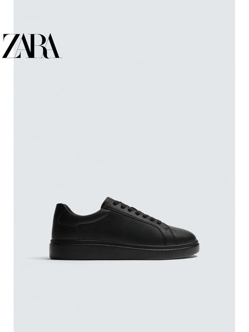 ZARA Coleção Verão 2026 - Sapatos Masculinos: Tênis Simples de Bico Quadrado, Sola Grossa e Cadarço Leve - 2201820 800