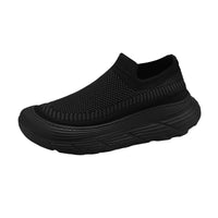 Sapatos masculinos de verão, novos ténis de rede de 2024, sapatos casuais, sapatos de meia de malha espontânea flexíveis, transpiráveis e de sola grossa, versáteis de malha de um só passo