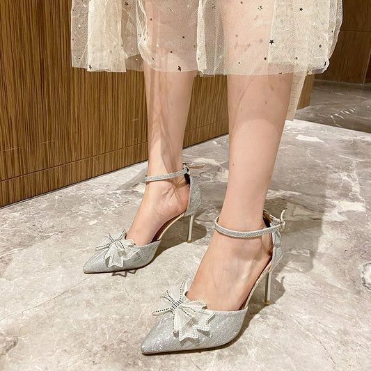 Saltos altos franceses suaves e deslumbrantes com laço para mulheres, novas sapatilhas sapatilhas plus size de exportação 2025, sapatos simples de moda para banquetes