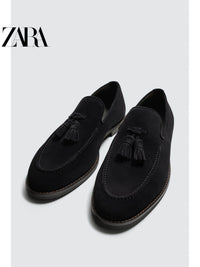 ZARA Coleção Primavera/Verão 2026 Sapatos Masculinos: Sapatos náuticos de camurça com detalhe de borla, Item 2630720 (400 RMB)