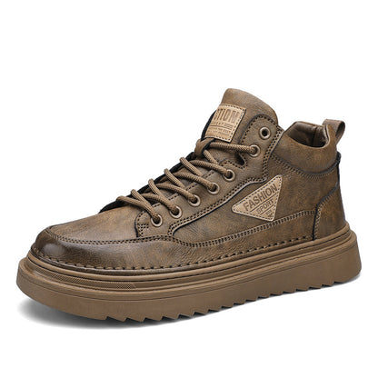 Calçado de trabalho para homem, outono 2024 novas botas Martin vintage versáteis ao estilo britânico, ténis casuais masculinos, sapatos de couro modernos para homem