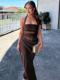 Vestido de retalhos sexy transfronteiriço europeu e americano, justo, sem costas, de cor sólida, que revela a cintura, vestido comprido elegante para mulheres