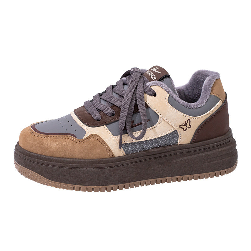 Sapatos brancos de sola grossa, simples e versáteis de guerreiro de cor sólida, sapatos de algodão universitário forrados a polar da moda para mulher, ténis de alto valor estético