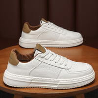 Sapatos masculinos de verão: sapatos brancos novos e respiráveis, ténis modernos para a juventude masculina, versáteis de sola grossa, ténis casuais