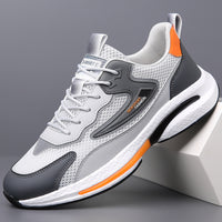 Sapatilhas desportivas casuais de malha masculina 2025, novas sapatilhas leves de corrida masculinas antiderrapantes e resistentes a odores de verão, sapatilhas na moda e respiráveis