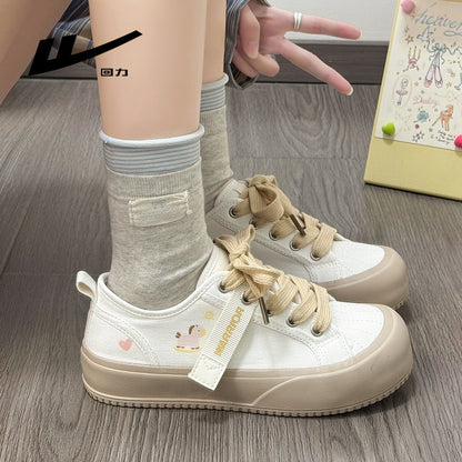 Os novos ténis confortáveis e versáteis ao estilo coreano da Warrior, sapatos sapatilhos de estilo academia fofos e energéticos, sapatos casuais casuais retro e modernos