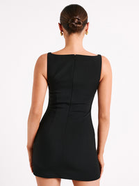 Vestido fino de verão 2025, de cor sólida, de cor sólida e de duas camadas, de cor sólida para mulheres europeias e americanas, sem mangas e fecho nas costas, com fecho nas costas