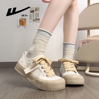 Os novos ténis confortáveis e versáteis ao estilo coreano da Warrior, sapatos sapatilhos de estilo academia fofos e energéticos, sapatos casuais casuais retro e modernos