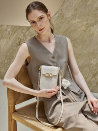 Malas de pele genuína, designs coreanos de nicho, novas malas Kaili, malas femininas crossbody de ombro simples, bolsa retro de batom para telemóvel e moderna