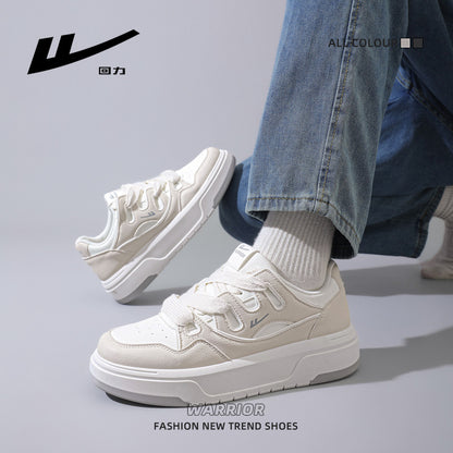 Sapatos modernos e modernos de plataforma simples, sapatos masculinos confortáveis de estilo universitário, ténis casuais casuais casuais de elevado valor estético e que aumentam a altura