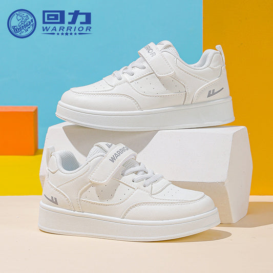 Sapatos brancos simples de sola grossa de cor sólida Warrior, velcro, sapatos infantis fáceis de usar e desagradáveis, sapatos de madeira novos e versáteis para homem e rapariga