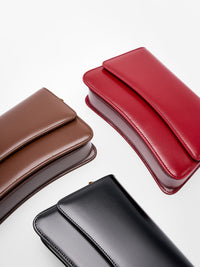 Malas femininas best-sellers, malas cruzadas de ombro único, malas altas de couro de vaca, malas baguete de nicho coreano, malas de alta qualidade para as axilas, malas femininas