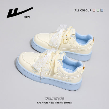 As novas sapatilhas femininas versáteis e na moda 2026, ténis confortáveis com blocos de cor, sapatos casuais coreanos de alto valor