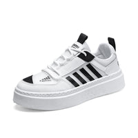 Sapatos de Homem 2025 Verão Novos Sapatos Brancos Respiráveis, Ténis Desportivos Leves e Que Aumentam a Altura, Ténis Simples e Versáteis para Estudantes