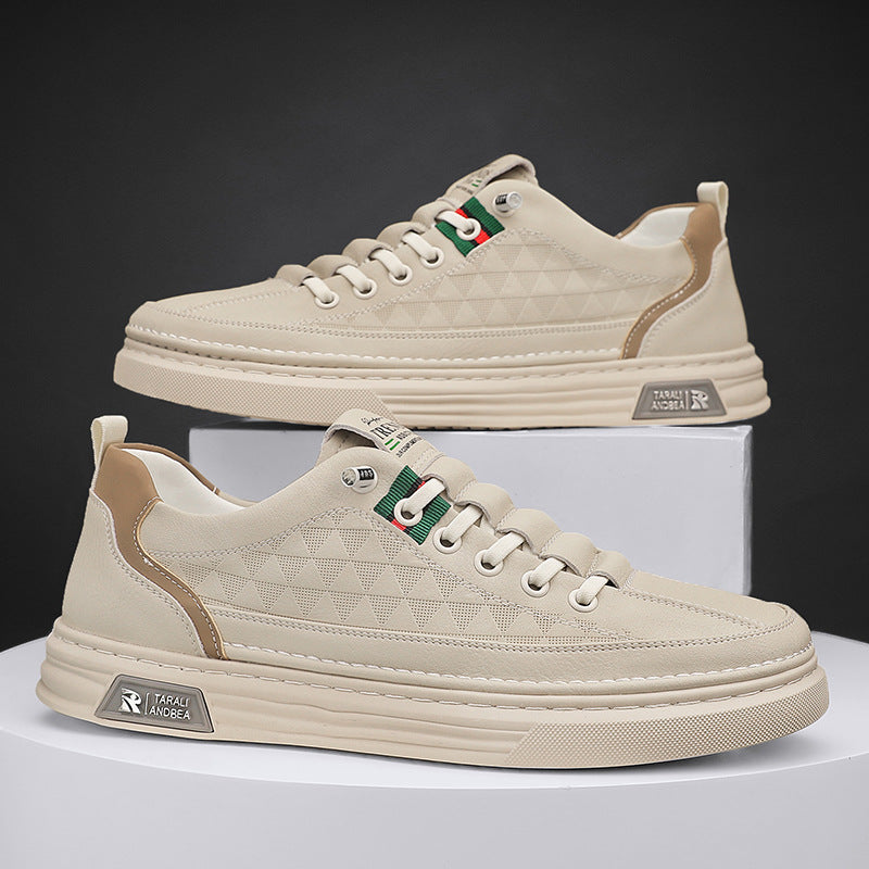 Sapatos masculinos de primavera, 2024 novos sapatos casuais casuais de pele para homem, sapatos desportivos respiráveis, sapatos de trabalho, sapatos brancos da moda