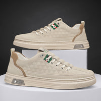Sapatos masculinos de primavera, 2024 novos sapatos casuais casuais de pele para homem, sapatos desportivos respiráveis, sapatos de trabalho, sapatos brancos da moda