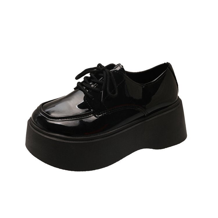 Sapatos simples de mulher com sola grossa, novos sapatos de couro com ponta redonda e ponta redonda de 2025 para primavera/outono, mocassins de estudante ao estilo britânico
