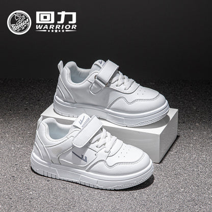 Ténis infantis Warrior de velcro de cor sólida, portáteis, fáceis de vestir e tirar, sapatos brancos desportivos, sapatos de outono simples respiráveis e na moda
