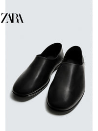 ZARA Coleção Verão 2026 - Sapatos Masculinos - Mocassim Simples de Couro com Sola Fina 2631820 800