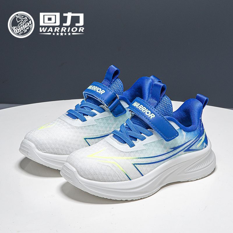 Os novos sapatos infantis versáteis e na moda da Warrior, sapatos casuais confortáveis com blocos de cor, sapatos desportivos de exterior de alta aparência e adesivo frio