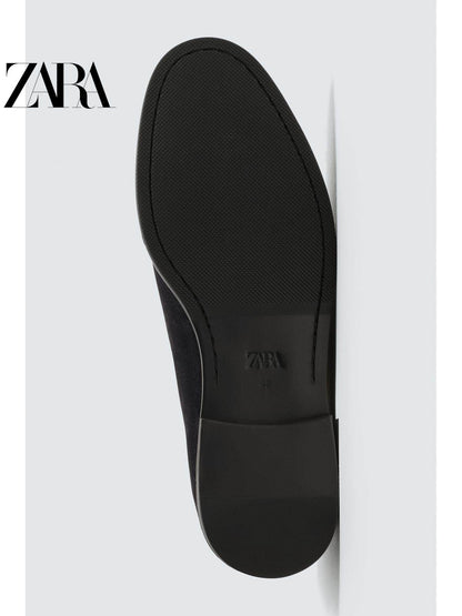 ZARA Coleção Primavera/Verão 2026 Sapatos Masculinos: Sapatos náuticos de camurça com detalhe de borla, Item 2630720 (400 RMB)