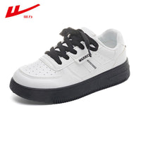 Warrior de cor sólida ténis brancos simples de sola grossa, sapatos de estudante na moda e na moda e versáteis, sapatos desportivos casuais para mulheres