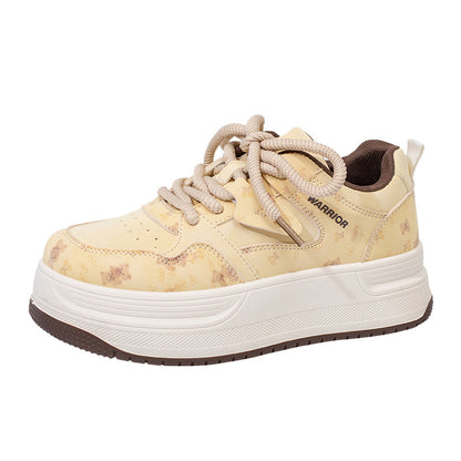 Guerreiros na moda, versáteis, sapatos de skate confortáveis de sola grossa com design em couro, calçados casuais femininos coreanos de alto valor estético