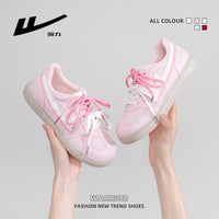 Ténis Warrior low-top enérgicos e giros, design de alto valor, sapatos de treino moral versáteis, chinelos de mulher com blocos de cor na moda