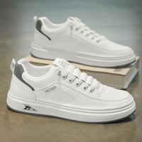 Sapatos masculinos de verão 2025, sapatos brancos pequenos e respiráveis, sapatos desportivos masculinos versáteis e com sola grossa, sapatos casuais, sapatos modernos