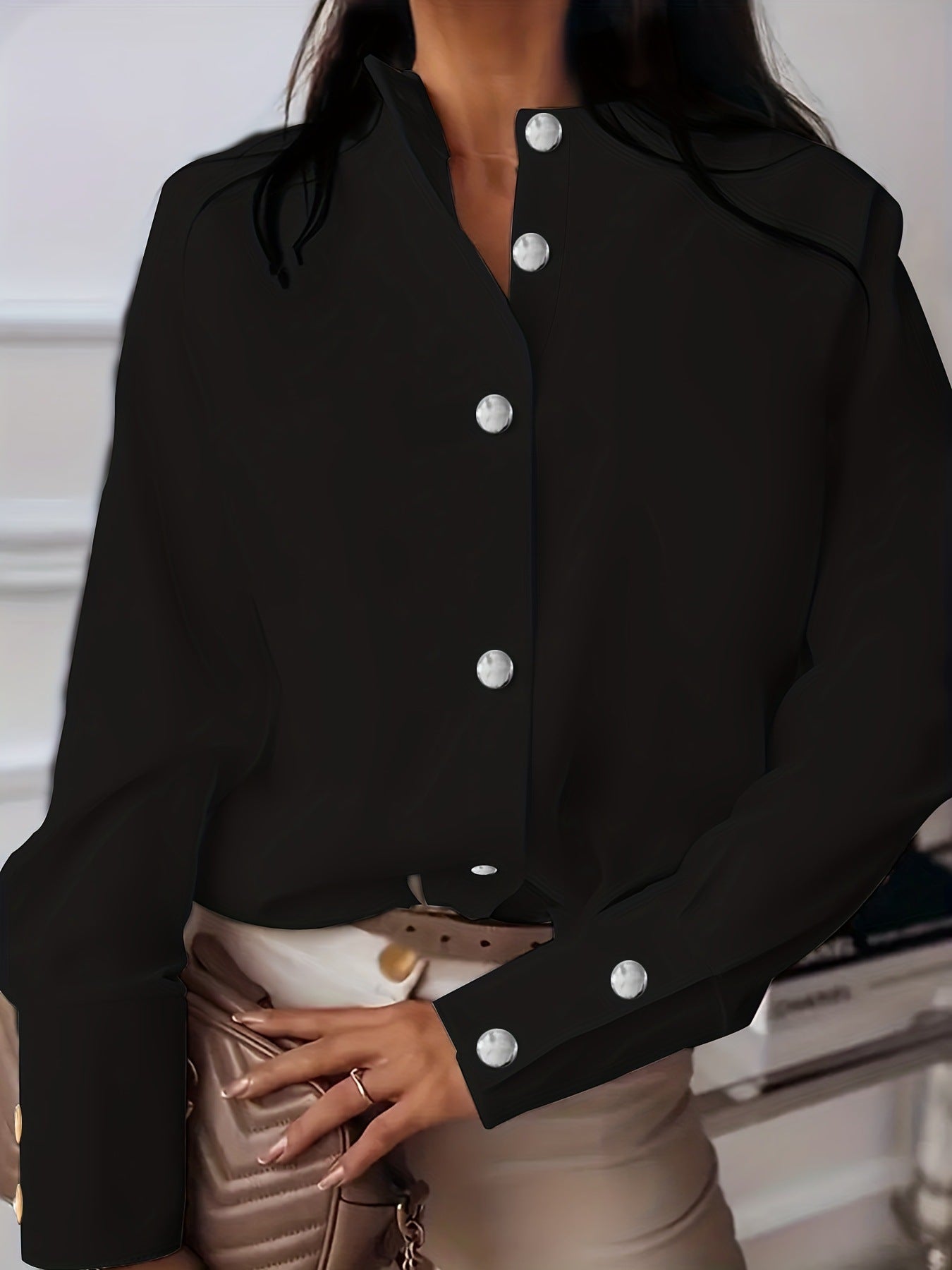 Outono 2023 Outono Rápido Europa/América Comércio Estrangeiro Fivela metálica de cor sólida Camisa de manga comprida para mulheres que viajam e senhoras de escritório