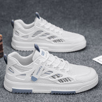 Sapatos de Homem 2024 Novos Sapatos de Rede Respiráveis de Verão Sapatos Casual Versáteis Sola Macia Pequena Calçada Branca Na Moda