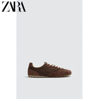 Sapatos masculinos ZARA, lançamento da coleção verão 2026, com detalhes em camurça, modelo retrô com cadarço e design leve, código 2343720 700.