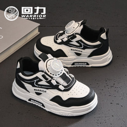 Sapatos casuais casuais versáteis pretos e brancos, sapatilhas desportivas para crianças intermédias e mais velhas para homens e mulheres, sapatos infantis Warrior, sapatos novos de sola grossa para outono