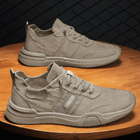 Sapatos de Homem 2024 Verão Novo Trabalho de Seda de Gelo Respirável, Sapatos Casuais Preguiçosos de Escritório, Sapatos Velhos de Tecido de Pequim