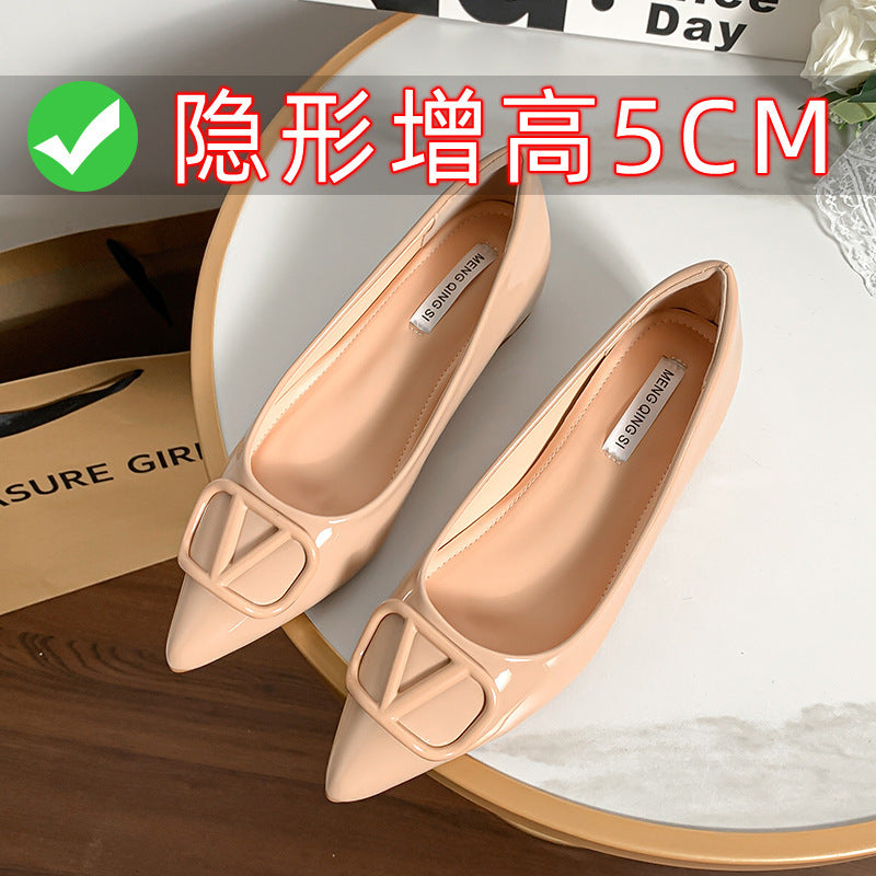 Sapatos de mulher, sapatos de mulher, de corte raso em pele nude de metal com botão em V, de corte raso, estilo petite para aumento de altura, sapatos femininos de tamanho grande
