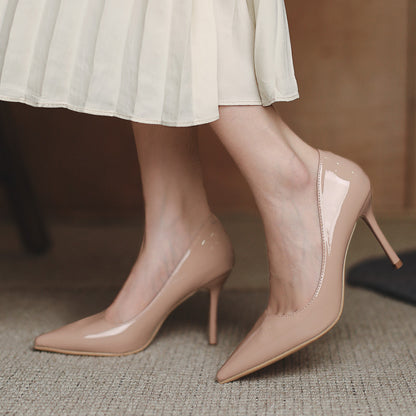 Saltos altos nude, saltos agulha, sapatos franceses de verniz primavera/outono 2024 com biqueira pontiaguda e corte raso, versáteis, estilo profissional simples para mulher